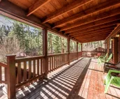 The Great Escape | Gas Grill, Hot Tub, Fireplace!
