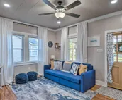 Central Cottage w/ Grill, 1 Mi to Cajun Field
