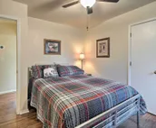 Home w/ Screened Porch ~ 10 Miles to Dtwn OKC!