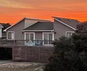 150 yards to spacious beach! Heated Pool & Hot Tub! A family favorite!