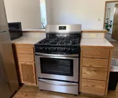 4 bedrooms 3 bath, Tranquil Home, Master suite & Jet tub, Mins from Hot Springs