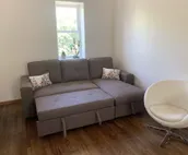 4 bedrooms 3 bath, Tranquil Home, Master suite & Jet tub, Mins from Hot Springs