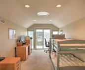 Secluded Home: Access Spokane & Coeur d'Alene