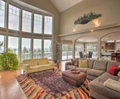 Secluded Home: Access Spokane & Coeur d'Alene
