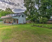 Spacious Apt Overlooking AR River: Near Dtwn!