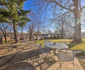 Cozy Kansas City Home w/ Yard - 9 Mi to Dtwn!