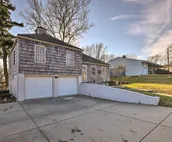 Cozy Kansas City Home w/ Yard - 9 Mi to Dtwn!