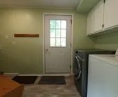 Creekside Retreat Minutes From Hot Springs