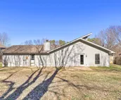 Modern Fayetteville Home < 1 Mi to U of A!