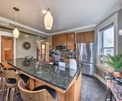 Unique Kansas City Apartment ~ 3 Mi to Downtown!