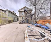 Unique Kansas City Apartment ~ 3 Mi to Downtown!