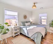 'The Boston Cottage' ~ 4 Mi to Downtown Tulsa