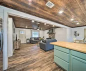 Updated Family Home, 20 Mi to Broken Bow Lake!