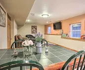Lead Apartment ~ 5 Mi to Terry Peak Skiing!