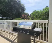 Dog-friendly golf getaway by the beach with private pool, hot tub & deck