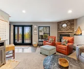 Dream Catcher- Spacious Rooms & Views- Sleeps 18