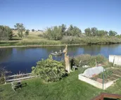 Enjoy and private, peaceful stay at a riverfront property.