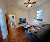 Behind Frenchmen St, 1 block to French Quarter Marigny Spacious King Bed Condo