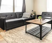 Sleek 1 Bd Remodeled Apt. In the heart of Downtown
