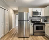Sleek 1 Bd Remodeled Apt. In the heart of Downtown