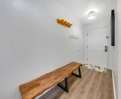 Comfortable condo with fireplace & washer/dryer - close to slopes