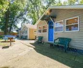 Cozy Two Bedroom Lakeview Cabin 2