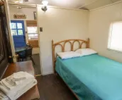 Cozy Two Bedroom Lakeview Cabin 2