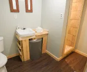 Cozy Two Bedroom Lakeview Cabin 2
