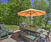 Lakefront Hackensack Cabin w/ Patio & Grill!