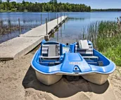Lakefront Hackensack Cabin w/ Patio & Grill!
