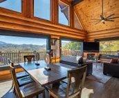 Stunning VIEWS|Fire Pit|Easy Drive| Easy Check Out