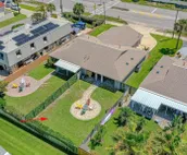 Pet Friendly w/ Fire Pit & Yard STEPS to the Beach