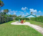 Pet Friendly w/ Fire Pit & Yard STEPS to the Beach