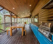 Sleeps 28! • Loaded w/ Amenities • Mins from Lake!