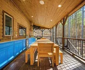 Sleeps 28! • Loaded w/ Amenities • Mins from Lake!