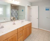 Trendy home steps from beach access w/private outdoor pool, gas grill, balcony