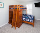 Trendy home steps from beach access w/private outdoor pool, gas grill, balcony
