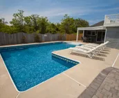 Trendy home steps from beach access w/private outdoor pool, gas grill, balcony