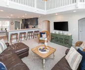 Trendy home steps from beach access w/private outdoor pool, gas grill, balcony