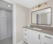 South Shore Sunrise: 100% Renovated Lake Home, Pontoon INCLUDED, near Notre Dame