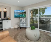 South Shore Sunrise: 100% Renovated Lake Home, Pontoon INCLUDED, near Notre Dame