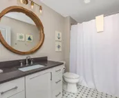 South Shore Sunrise: 100% Renovated Lake Home, Pontoon INCLUDED, near Notre Dame
