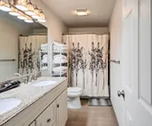Cozy Fairbanks Condo < 3 Mi to Golden Heart!