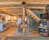 'Snowshoe Cabin' w/ Gas Grill: Fish & Hike!