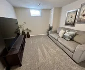 Cozy & Updated Home - Minutes from I-80