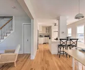 Renovated Barrington Cottage w/ Beach Access!