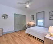 Renovated Barrington Cottage w/ Beach Access!