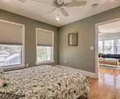 Renovated Barrington Cottage w/ Beach Access!