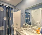 'Park City on the Water' Townhome w/ Patio!