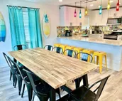 Zula Del Mar, Sleeps 22 ⛱ 2min Walk To The Beach 🌴 Private Heated Pool & HotTub